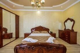 Улучшенный Люкс 2-местный 2-комнатный с террасой, Отель VK Hotel Royal, Алушта