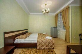 Эконом Бюджет 2-местный 1-комнатный (две односпальные кровати), Отель VK Hotel Royal, Алушта