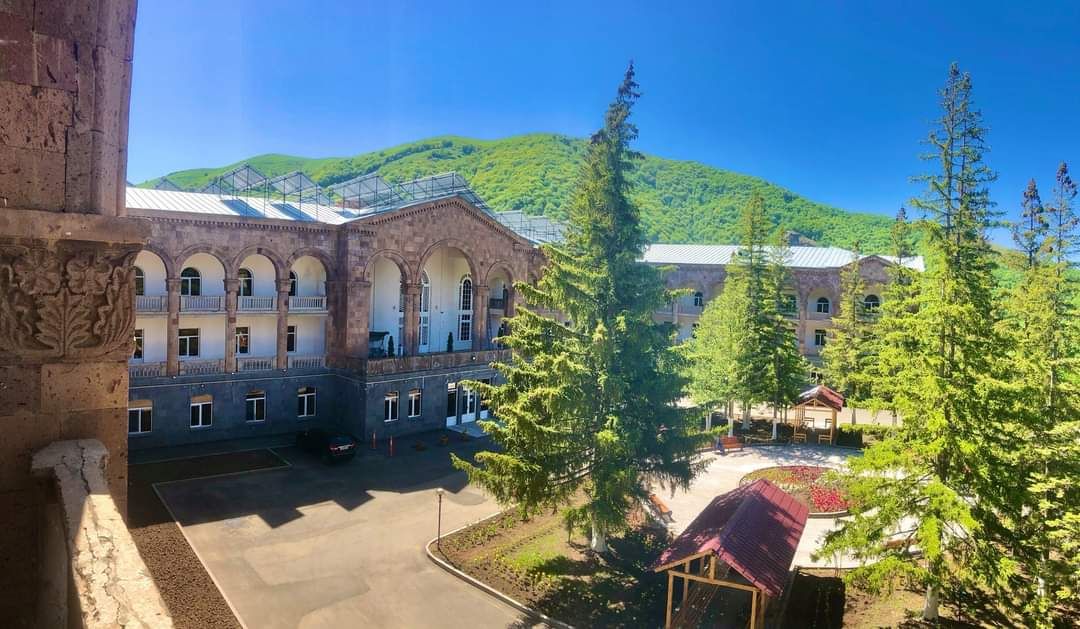 Фасад | Джермук Москва Хелт Резор, Вайоцдзорская область