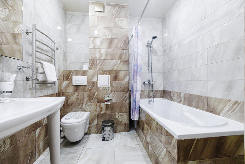 Люкс 2-местный 2-комнатный (увеличенной площади)