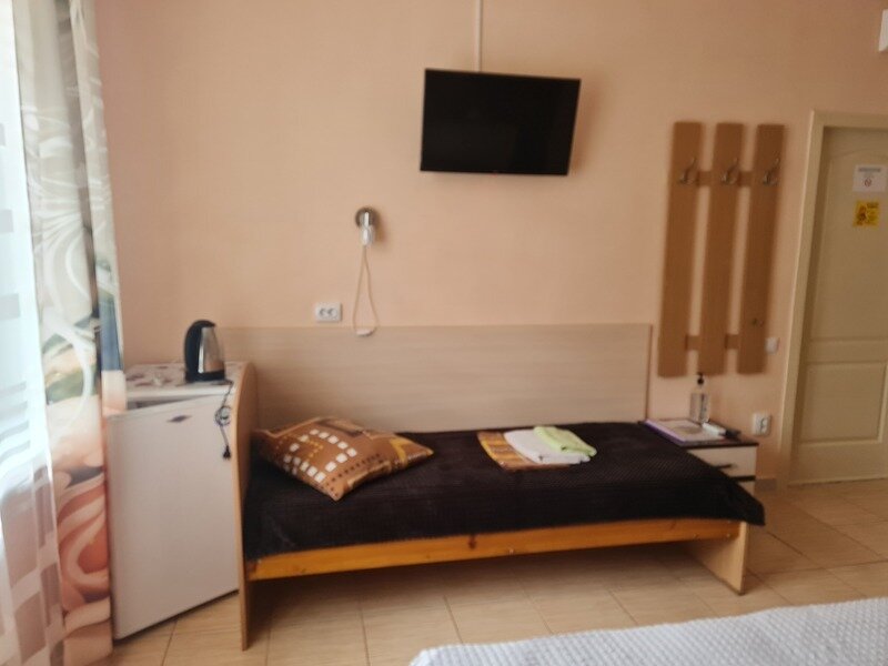 Стандартный 3-местный (без балкона) (11)