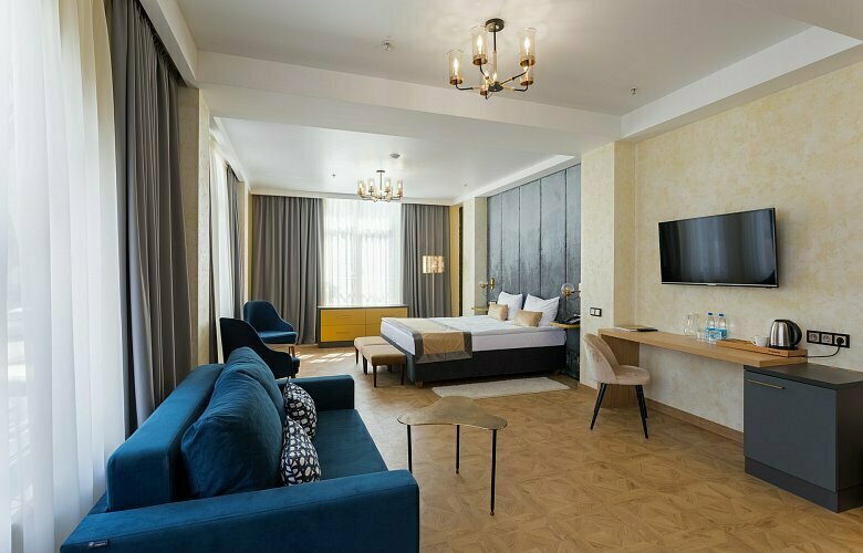 Люкс Семейный 3-местный 1-комнатный (6)