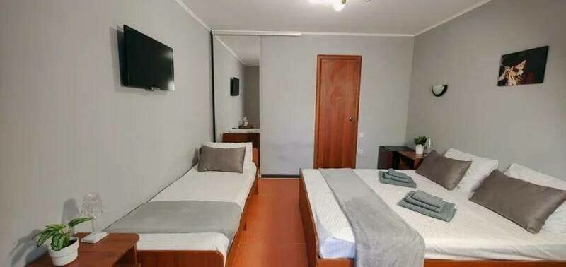 Полулюкс 3-местный (с балконом)