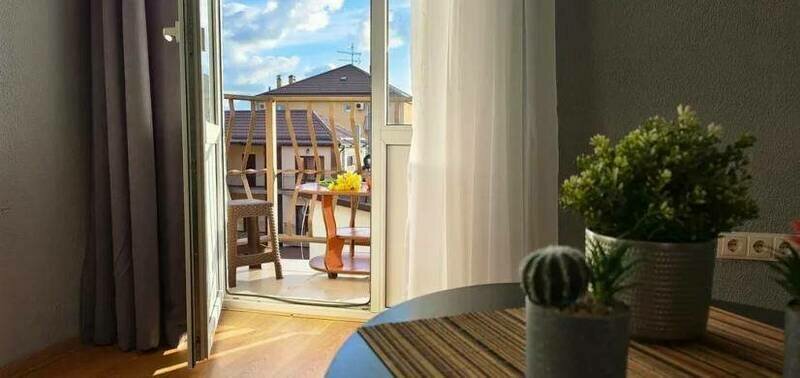 Полулюкс 5-местный (с балконом)