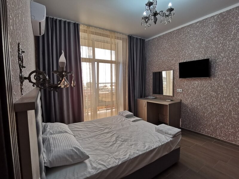 3х местный номер с балконом, вид на море (5)