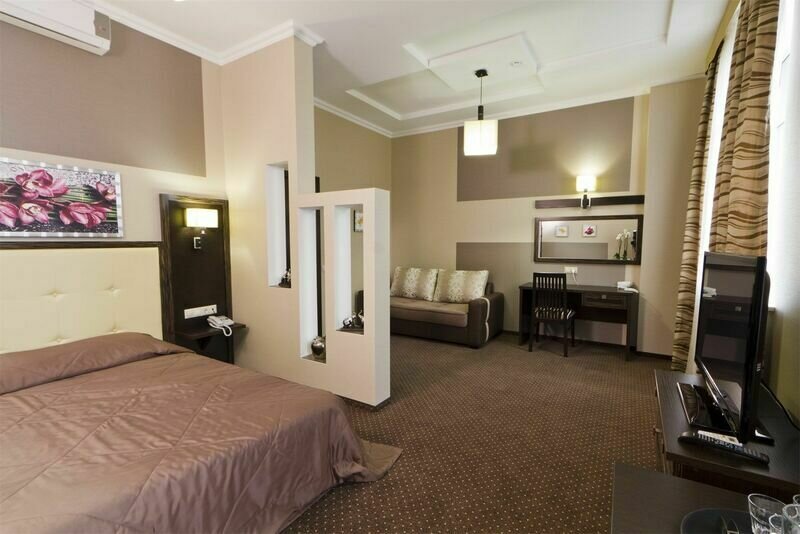 Джуниор сюит 2-местный (Люкс 2)