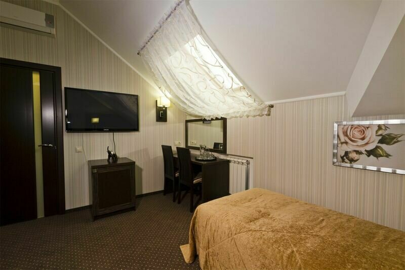 Стандартный 1-местный