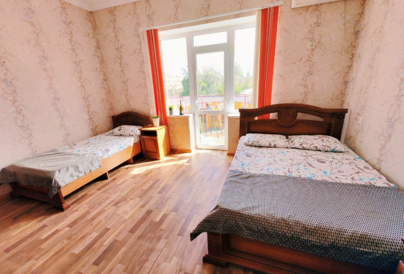 Стандартный 3-местный 1-комнатный (корпус Море у нас)