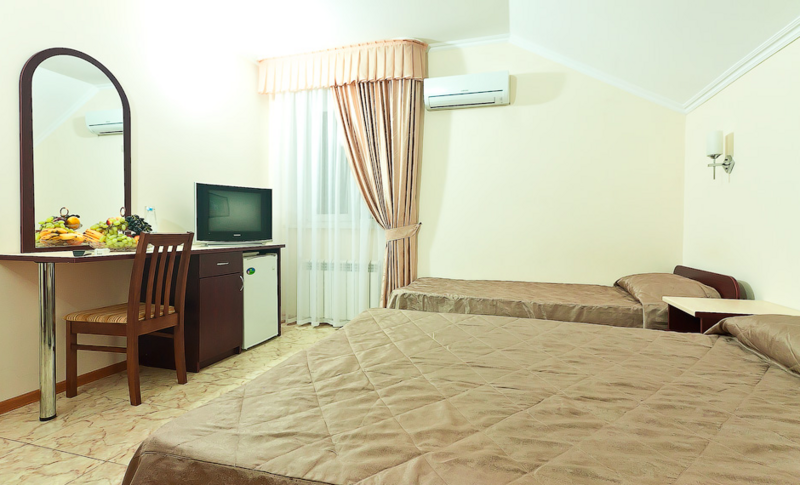 Стандартный 4-местный 2-комнатный