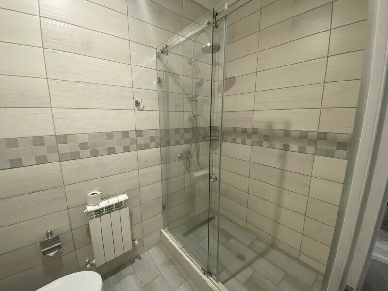 Улучшенный 2-местный (с кроватью King Size и с видом на город)