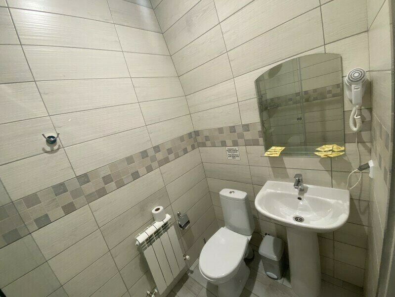 Улучшенный 2-местный (с кроватью King Size и с видом на город)