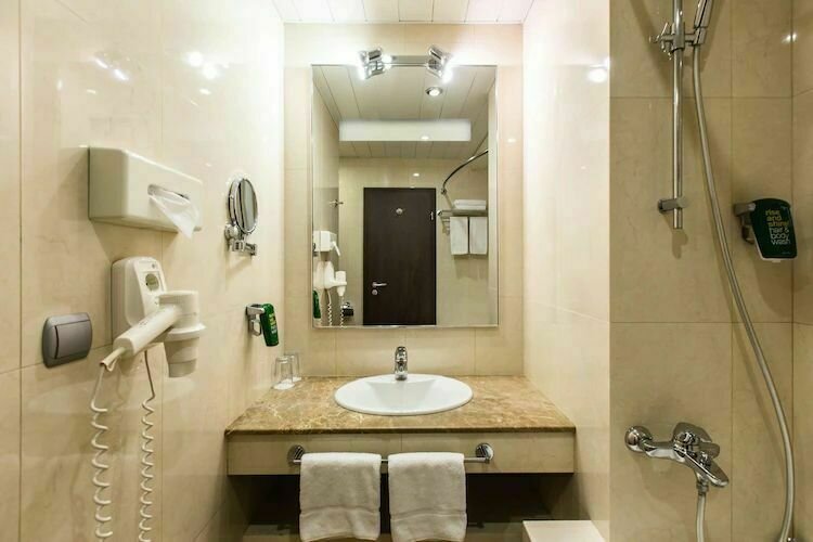 Стандартный 2-местный (QUEEN)