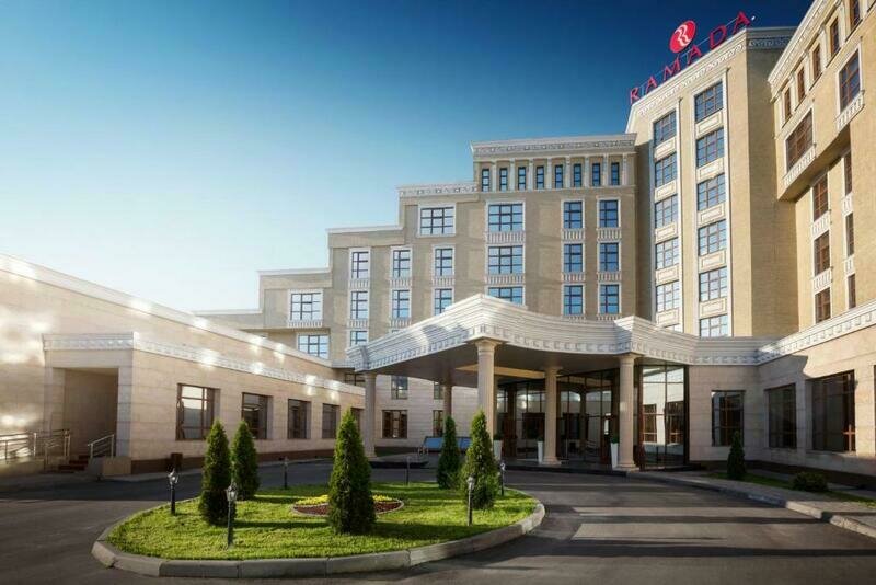 Отель Ramada by Wyndham Almaty, Алма-Ата, Алматинская область