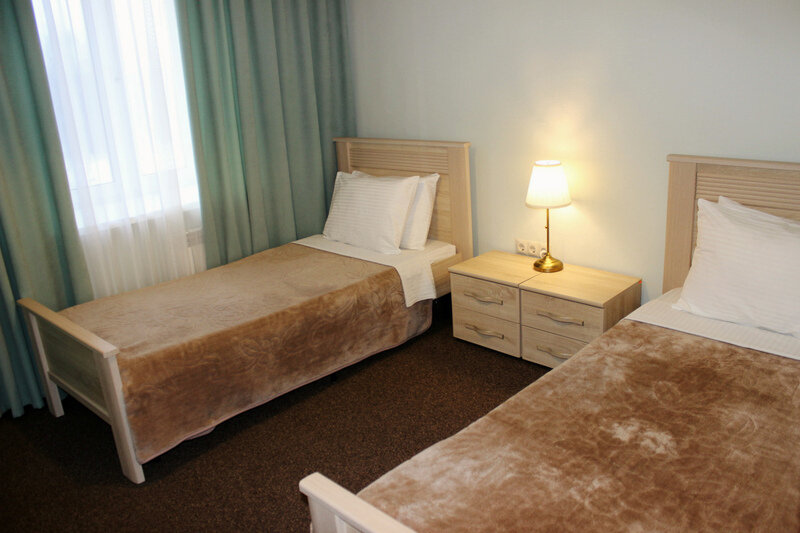 2 категория 2-местный (230А, 220В, 330А, 320В, 420В, 530А, 520В)