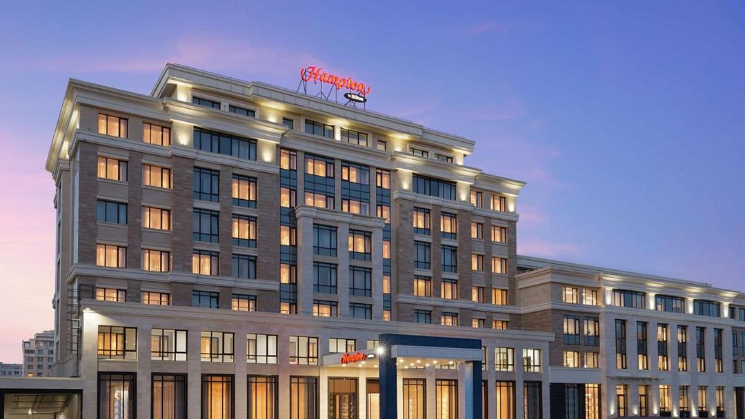 Отель Hampton by Hilton Astana Triumphal Arch, Астана, Акмолинская область