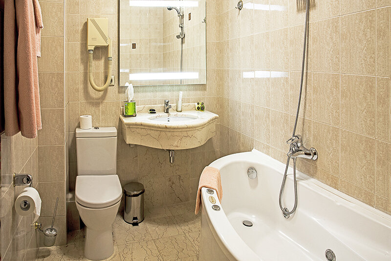 Полулюкс 2-местный 1-комнатный (корпус Роял-1)