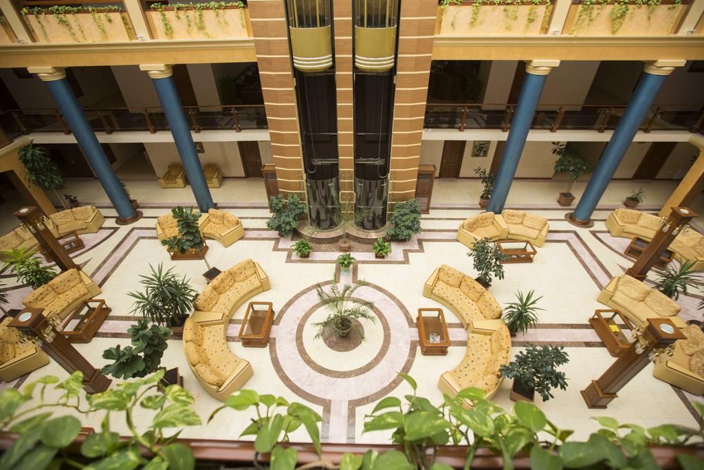 Территория | Russia Hotel, Ереван