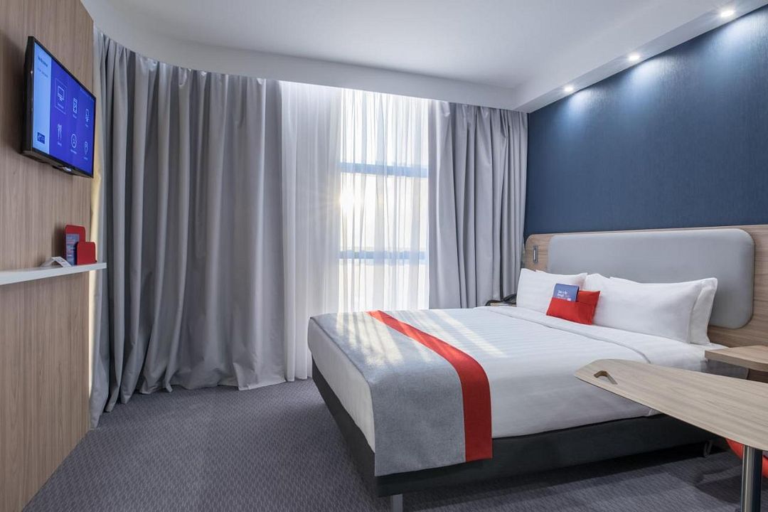 Отель Holiday Inn Express, Ереван, Ереван