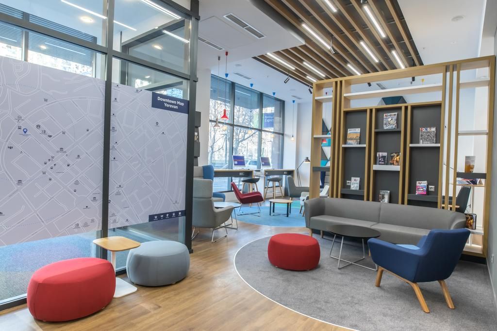 Лобби-бар | Holiday Inn Express, Ереван