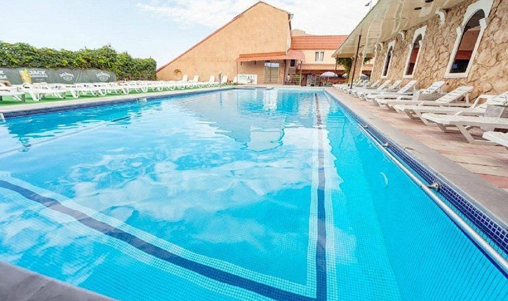 Отель Regineh, Ереван, Ереван