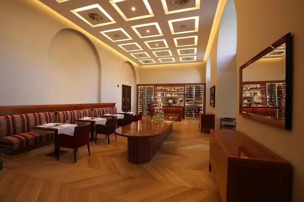 Бар | Grand Hotel Yerevan бывш. «Royal Tulip Grand», Ереван