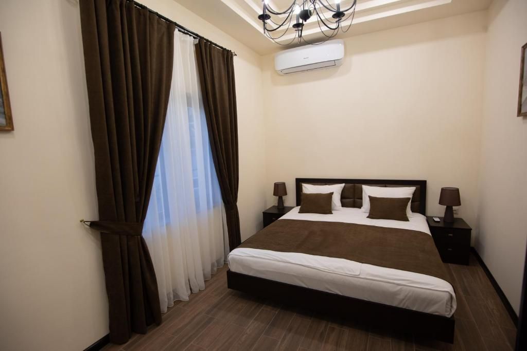 Отель Boutique Living Hotel, Ереван, Ереван