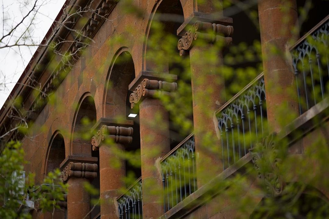 Фасад | Anna Bella, Ереван