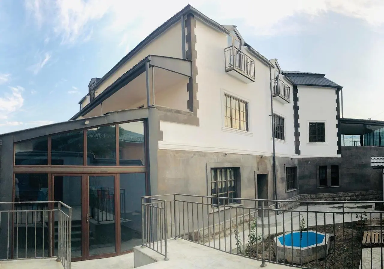 Отель Blur Inn Hotel, Ереван, Ереван