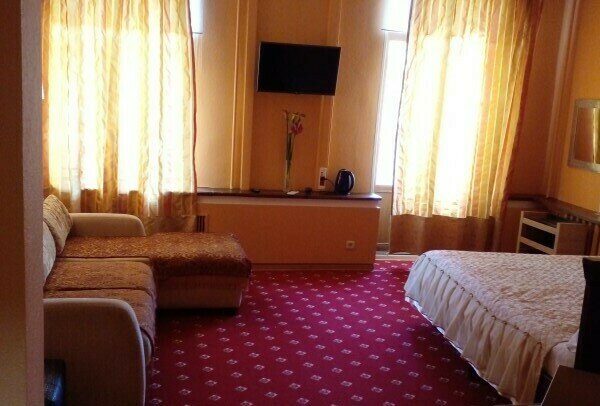 Стандартный 2-местный (DBL с видом на Чистопрудный бульвар)