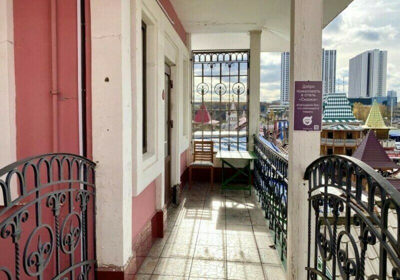 Стандартный 2-местный (DBL в башне с зеркалом)