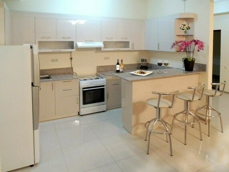 Suite 6-местный (3-комнатный)