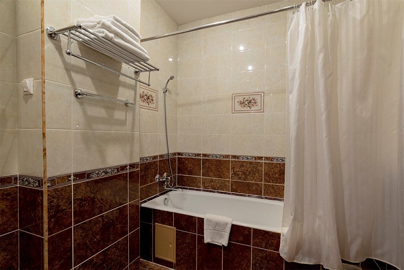 Улучшенный 2-местный (с диваном)