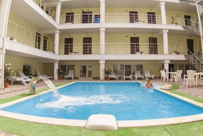 На Эскадронной, Крым: фото 5