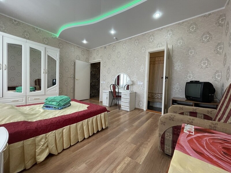 Апартаменты 3-местный 2-комнатный (401)