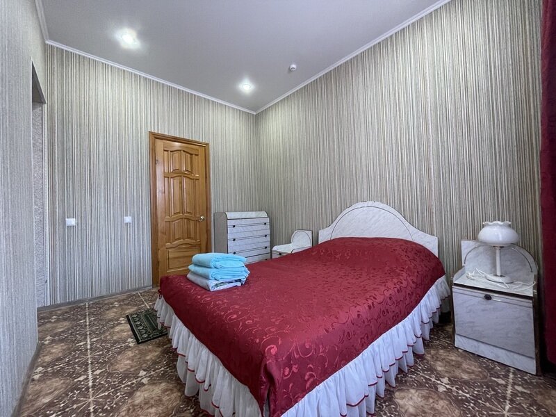 Номер 3-местный 3-комнатный (с ванной)