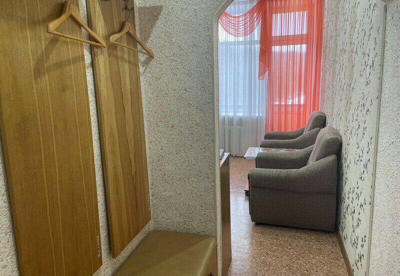 Семейный 3-местный 2-комнатный (Стандартный №1, с ремонтом, с ванной)