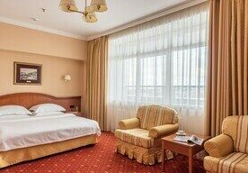 Двухместный номер Deluxe двуспальная кровать, Отель Cosmos Petrozavodsk, Петрозаводск