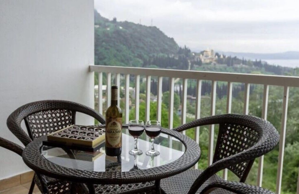 Sunset Rock. Балкон | Sunset Rock Hotel, Гудаутский район