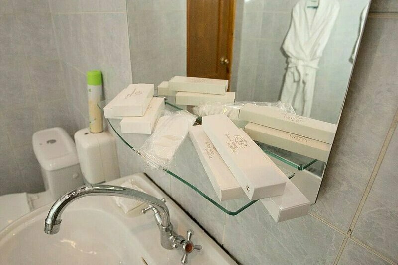 Люкс 4-местный 3-комнатный