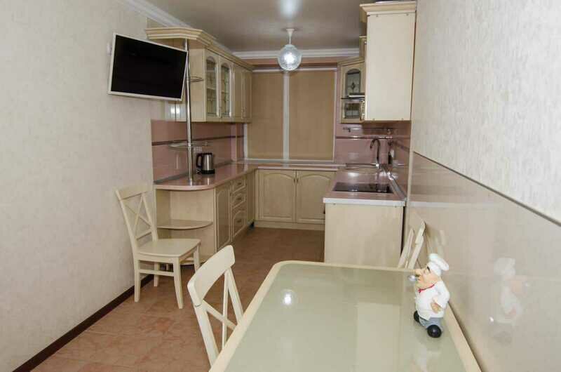 Апартаменты 6-местный 3-комнатный (кв. 1а)