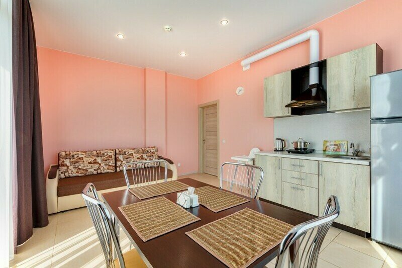 Апартаменты 6-местные 3-комнатные (с 2-мя спальнями и видом на море)