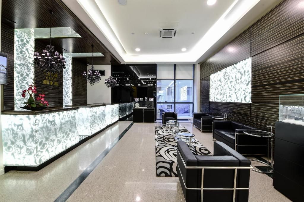 Ресепшн | Opera Suite, Ереван