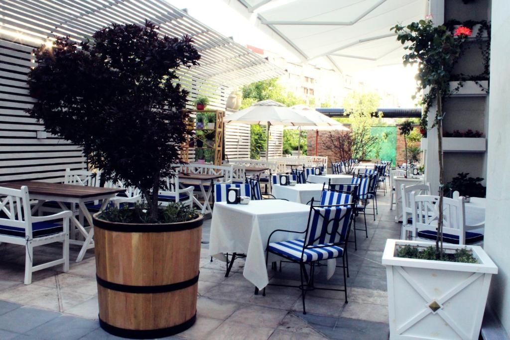 Кафе | Opera Suite, Ереван