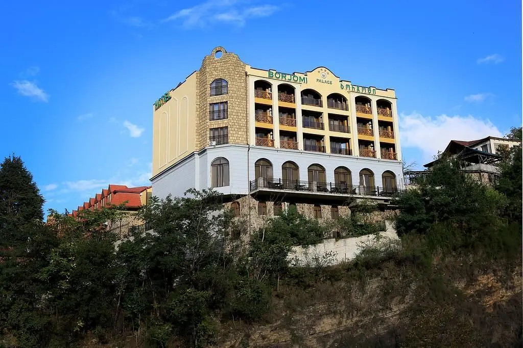 Отель | Borjomi Palace, Самцхе-Джавахети