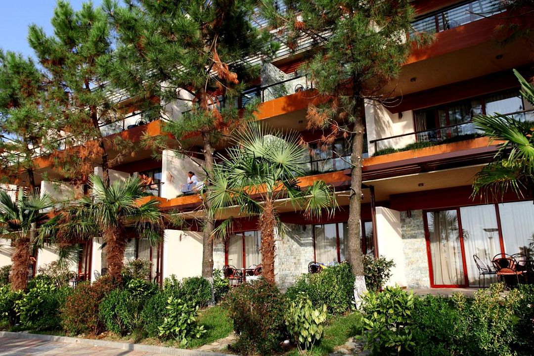 Внешний вид | Oasis, Аджария