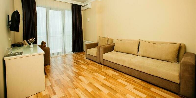 Family 3-местный