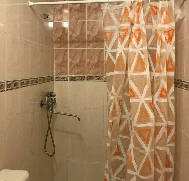 Стандартный 3-местный (двухспальная и односпальная кровати)