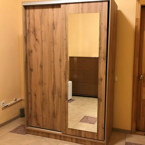 Улучшенный 4-местный (двухспальная и 2 односпальных кровати)