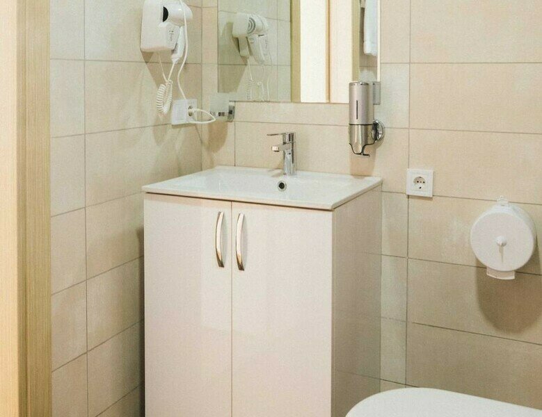 Standard 2-местный (с видом на задний двор)