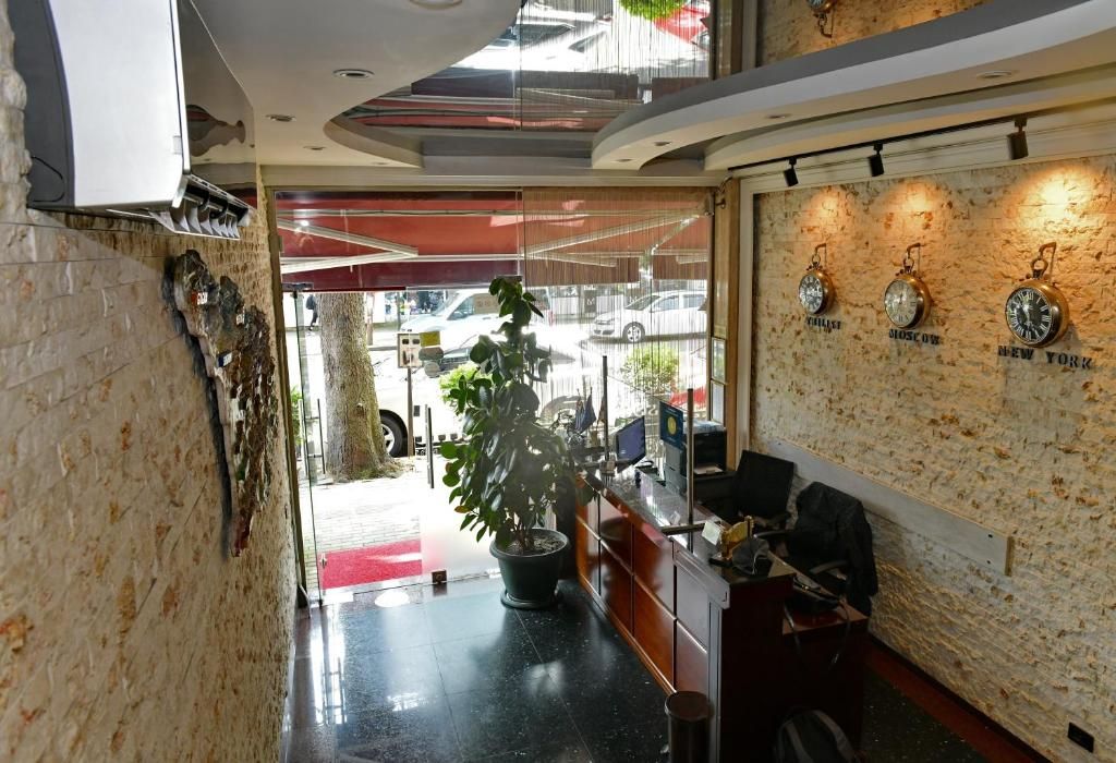 Ресепшен | Antika, Аджария